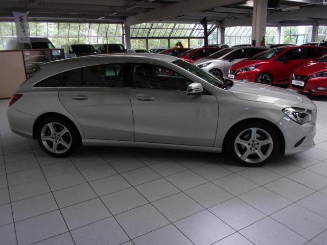 Mercedes Benz Cla Shooting Brake image 7