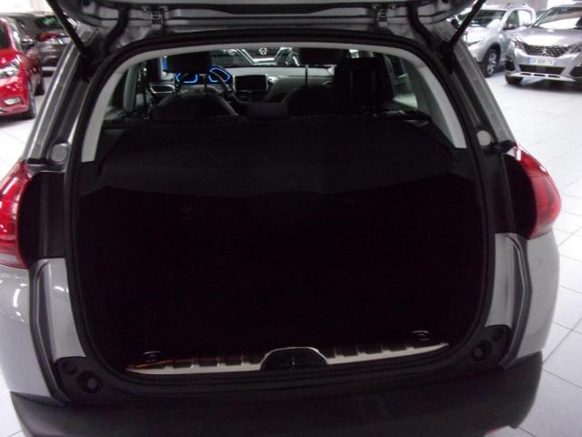 Peugeot 2008 image 9