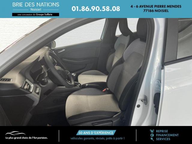 Renault Clio image 2
