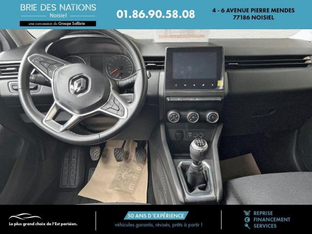 Renault Clio image 8