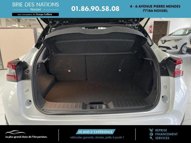 Nissan Juke image 2