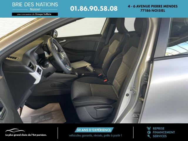 Renault Clio image 9