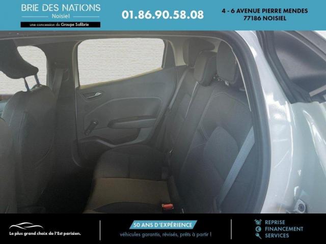 Renault Clio image 8