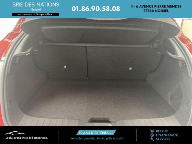 Nissan Juke image 5