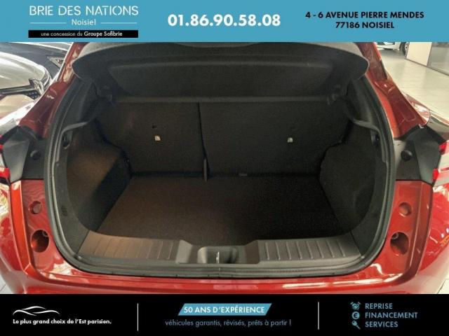 Nissan Juke image 7
