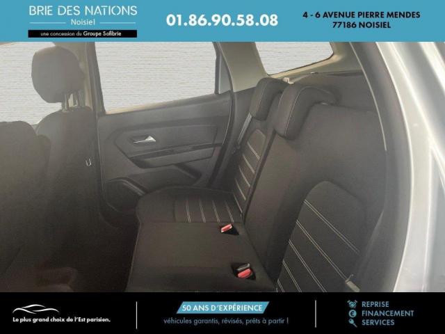 Dacia Duster image 1