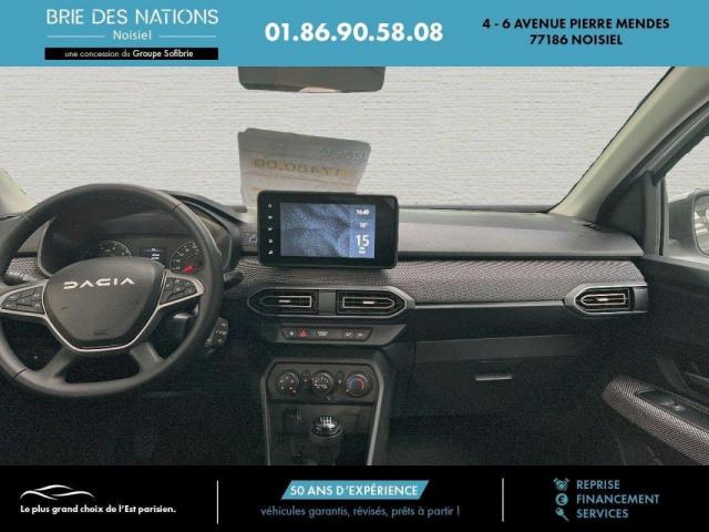 Dacia Sandero image 9
