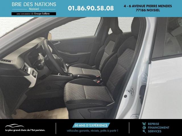 Renault Clio image 8