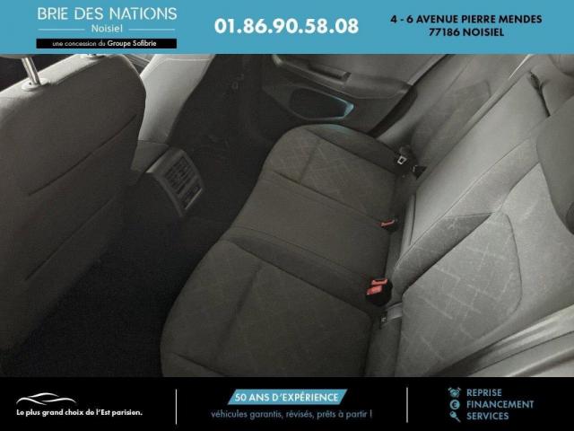 Volkswagen Golf image 1