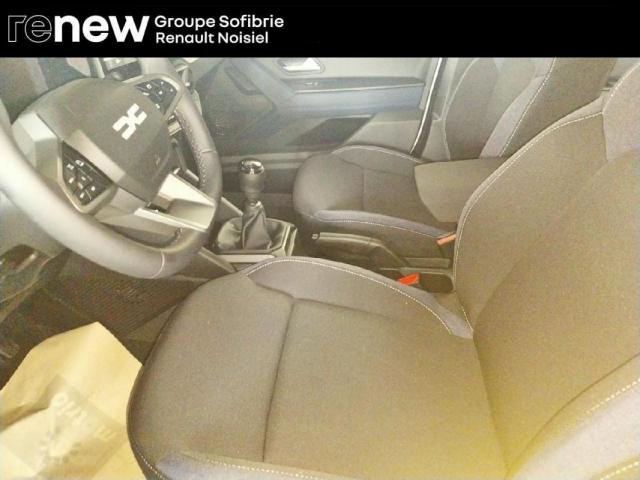 Dacia Duster image 7