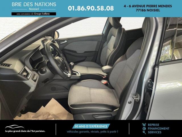 Renault Clio image 2