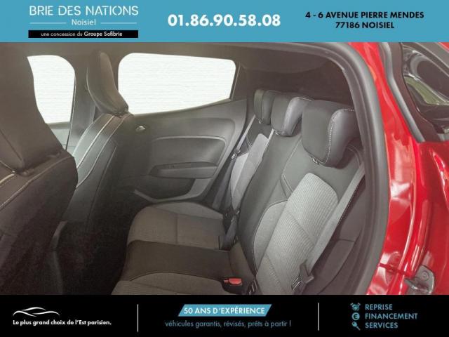 Renault Clio image 9