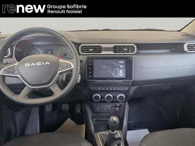 Dacia Duster image 1