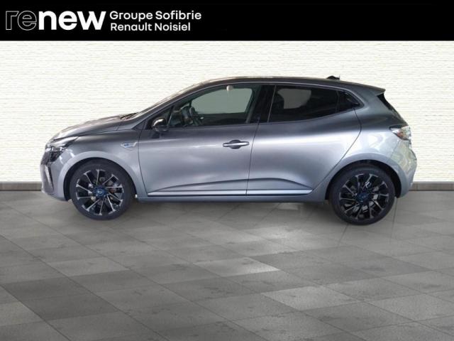 Renault Clio image 2