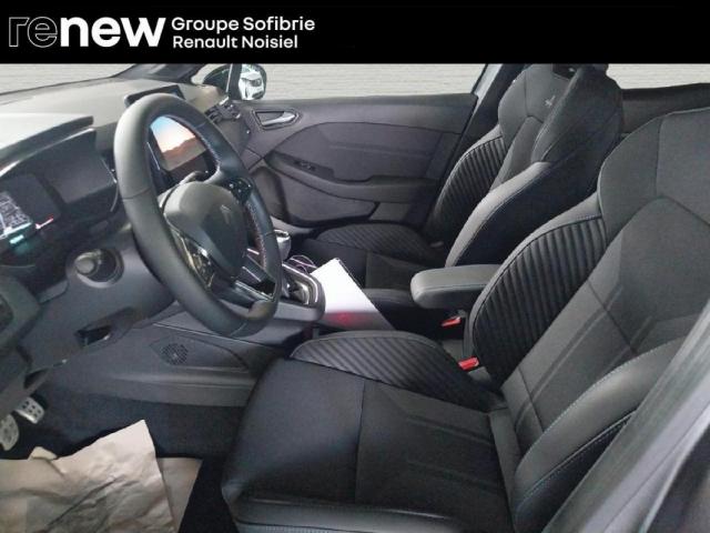 Renault Clio image 8