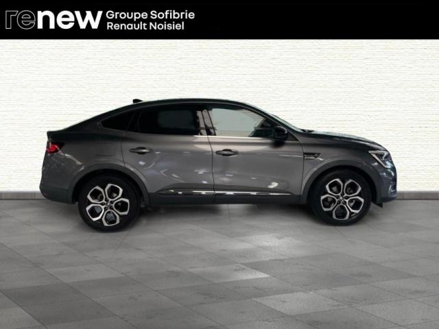 Renault Arkana image 8