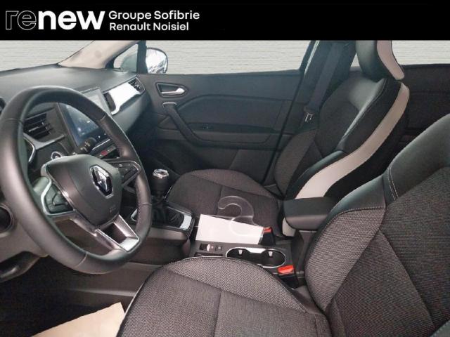 Renault Captur image 8