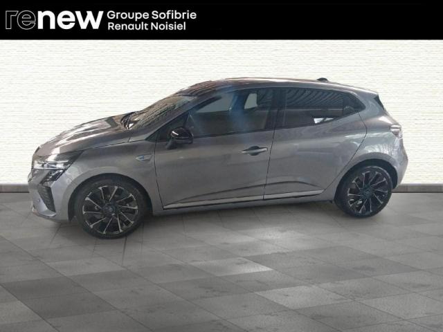 Renault Clio image 2