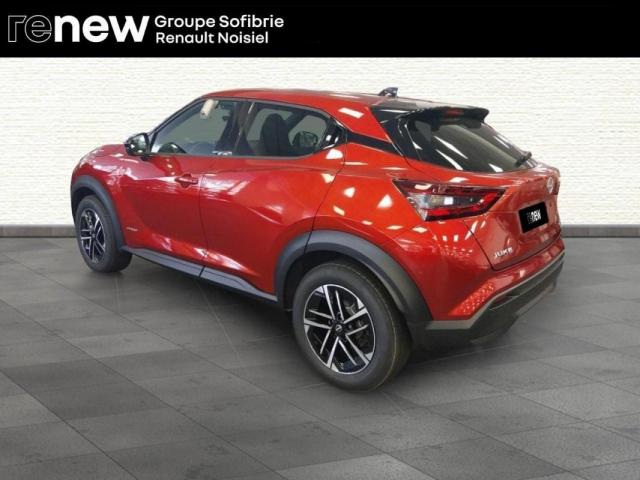 Nissan Juke image 9