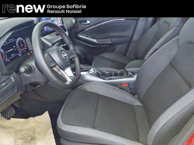 Nissan Juke image 2