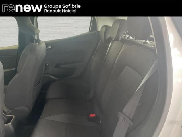 Renault Clio image 2