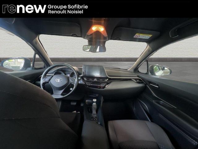 Toyota C-Hr image 4