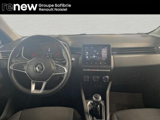 Renault Clio image 9