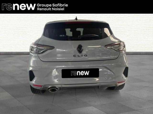 Renault Clio image 6