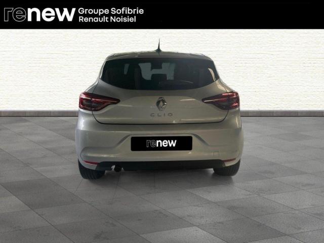Renault Clio image 6