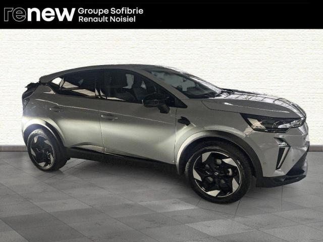 Renault Captur image 2