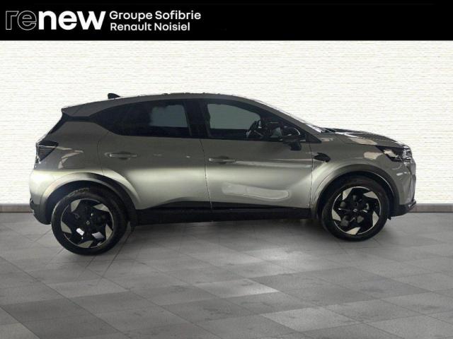 Renault Captur image 1