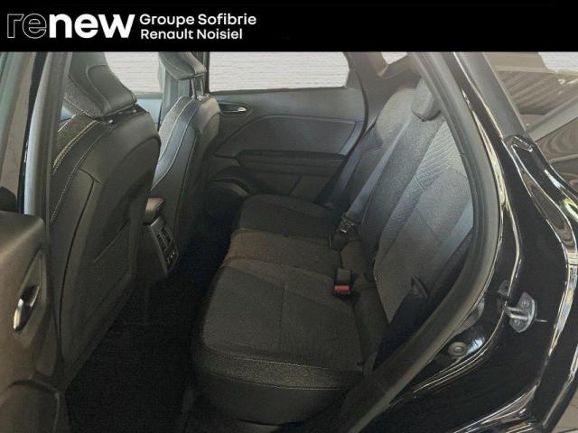 Renault Captur image 2