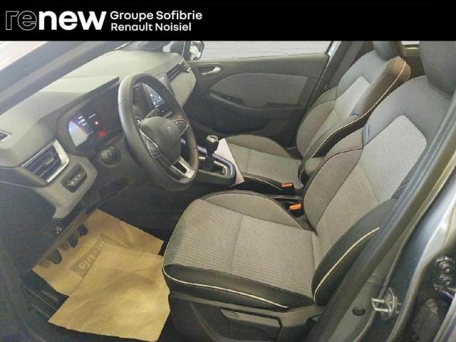 Renault Clio image 6