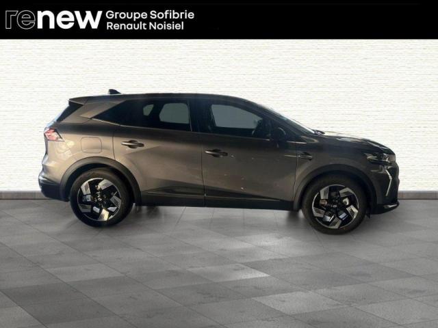 Renault Symbioz image 9