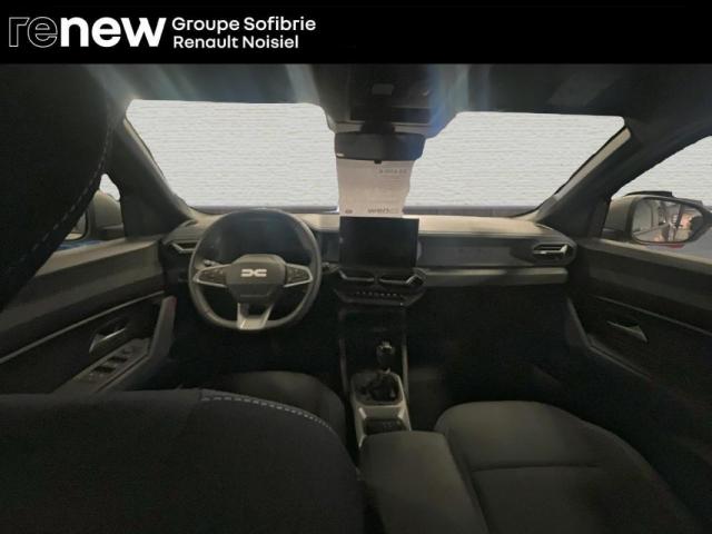 Dacia Duster image 8