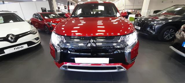 Mitsubishi Outlander image 1