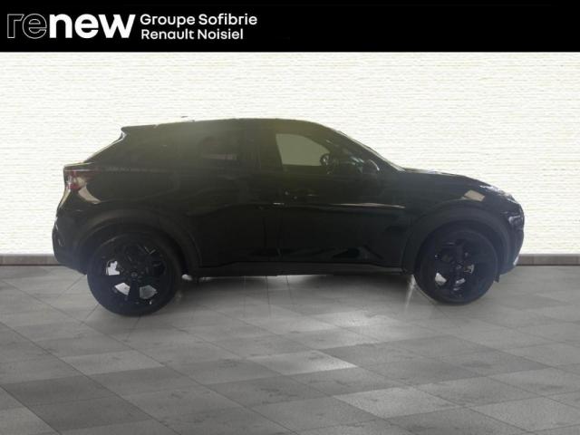Nissan Juke image 3