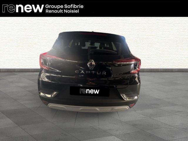 Renault Captur image 1