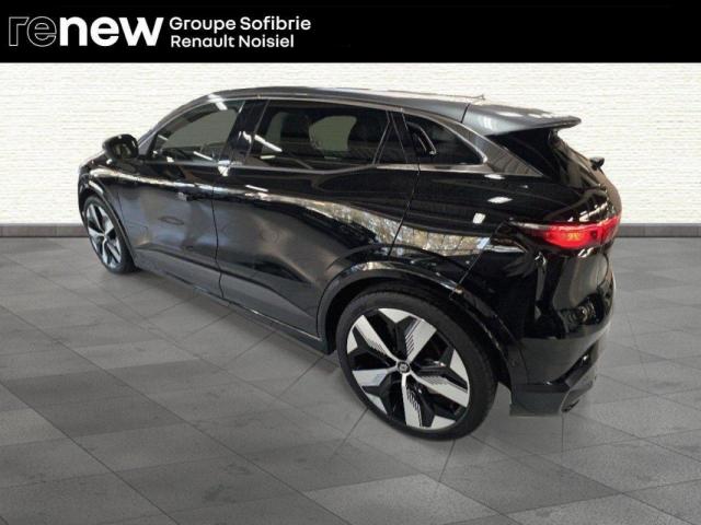 Renault Mégane E-Tech image 2