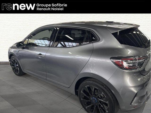 Renault Clio image 2