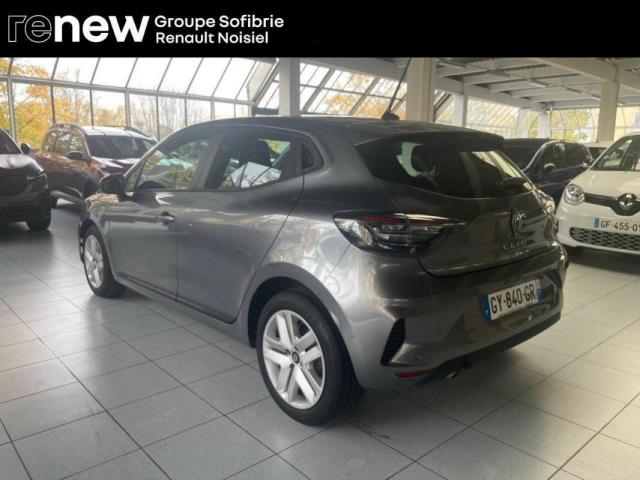 Renault Clio image 9