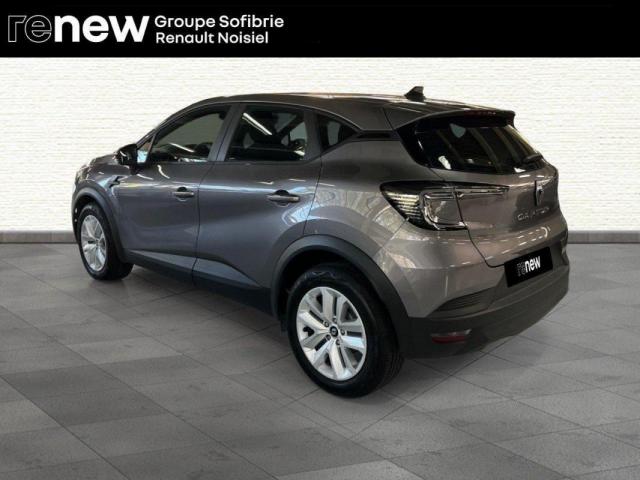 Renault Captur image 9