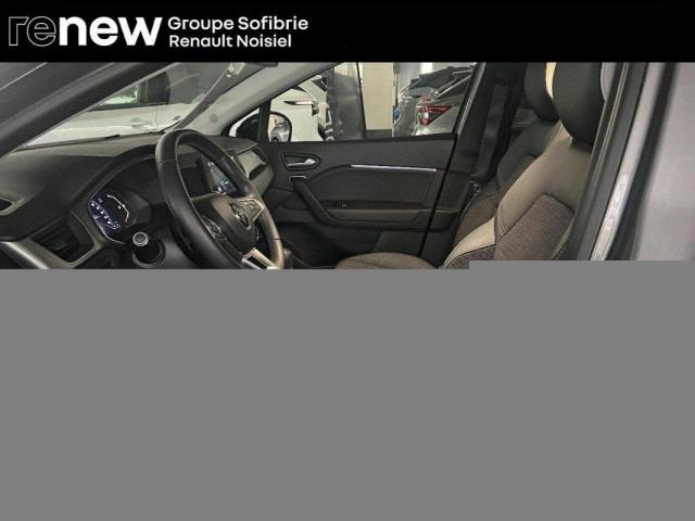 Renault Captur image 9