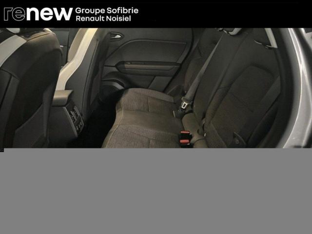 Renault Captur image 1