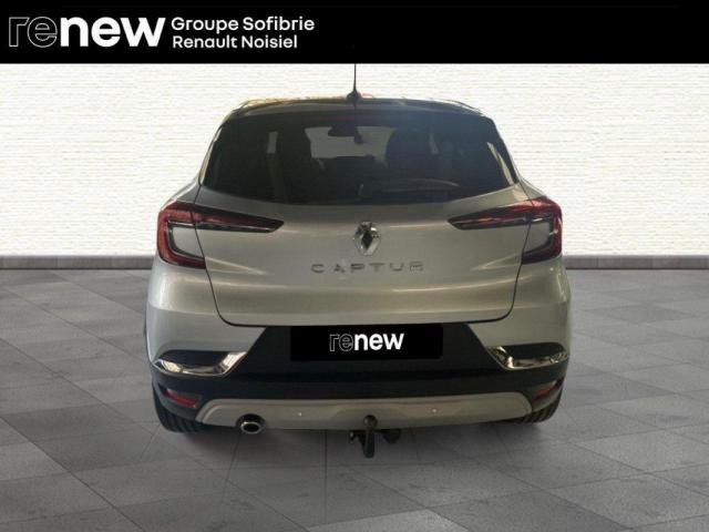 Renault Captur image 6