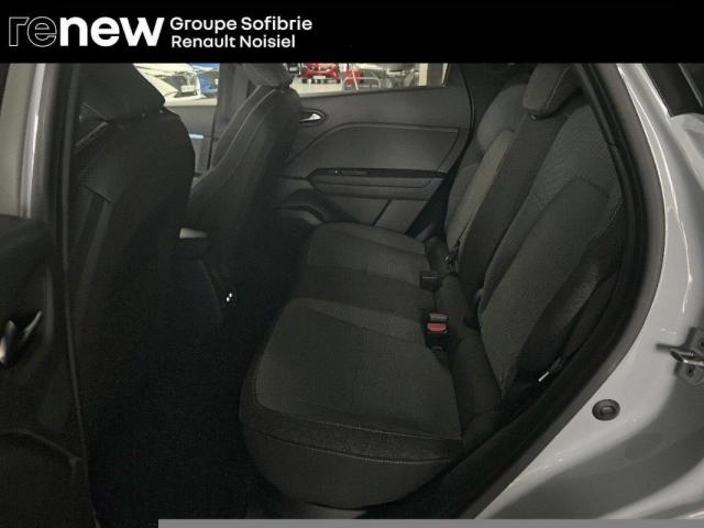 Renault Captur image 1