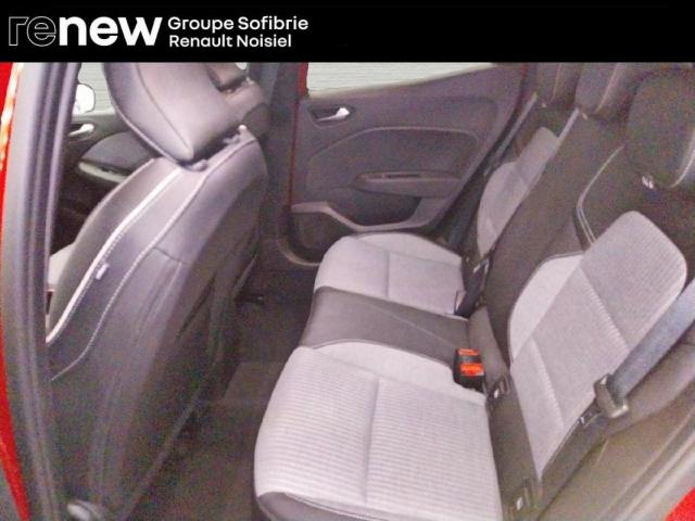 Renault Clio image 1