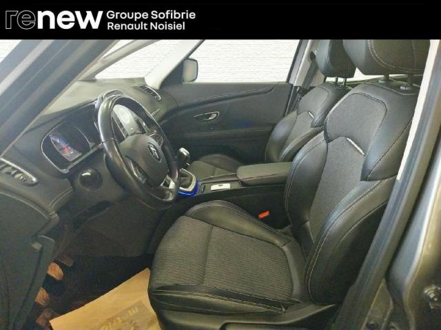 Renault Grand Scénic image 4