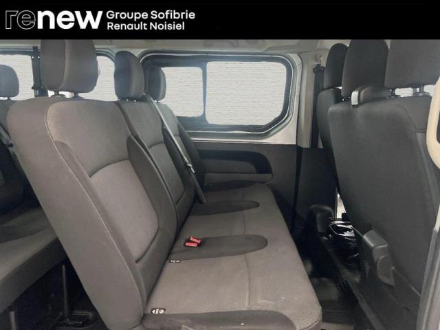 Renault Trafic image 9