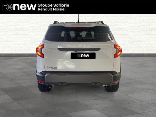 Dacia Duster image 4